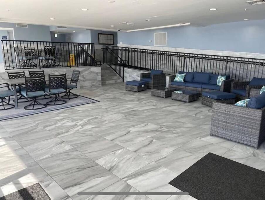 Oceanfront Condo In Myrtle Beach On Ar 5Th Floor Exterior photo