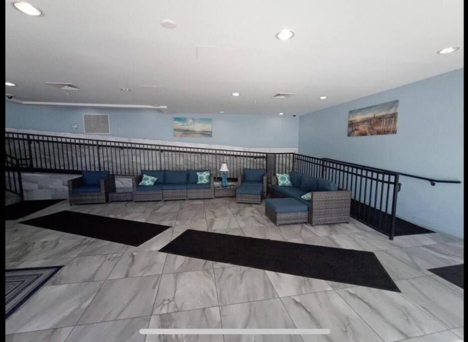 Oceanfront Condo In Myrtle Beach On Ar 5Th Floor Exterior photo